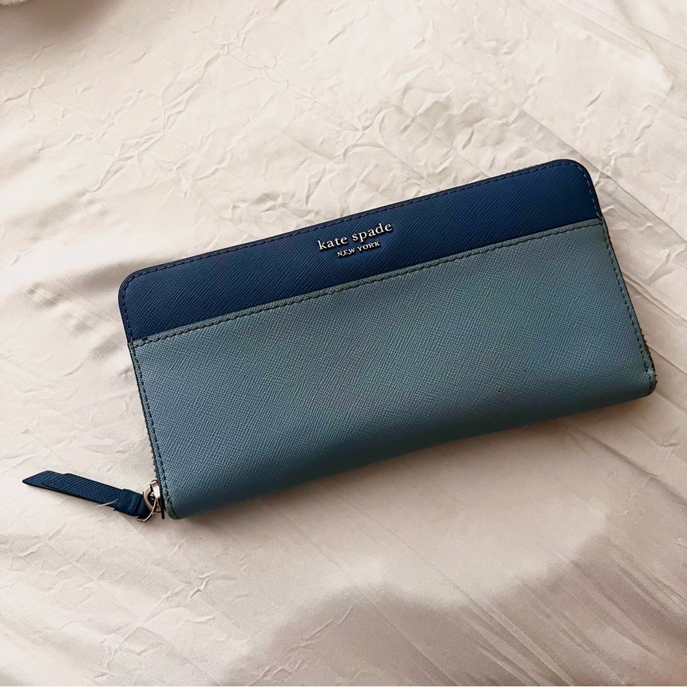 Kate Spade wallet - Picture 3 of 8